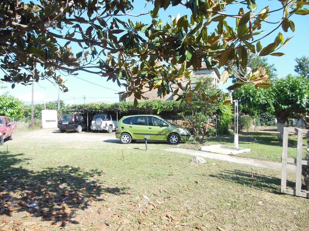 Helonata Apartments Arkoudi Dış mekan fotoğraf