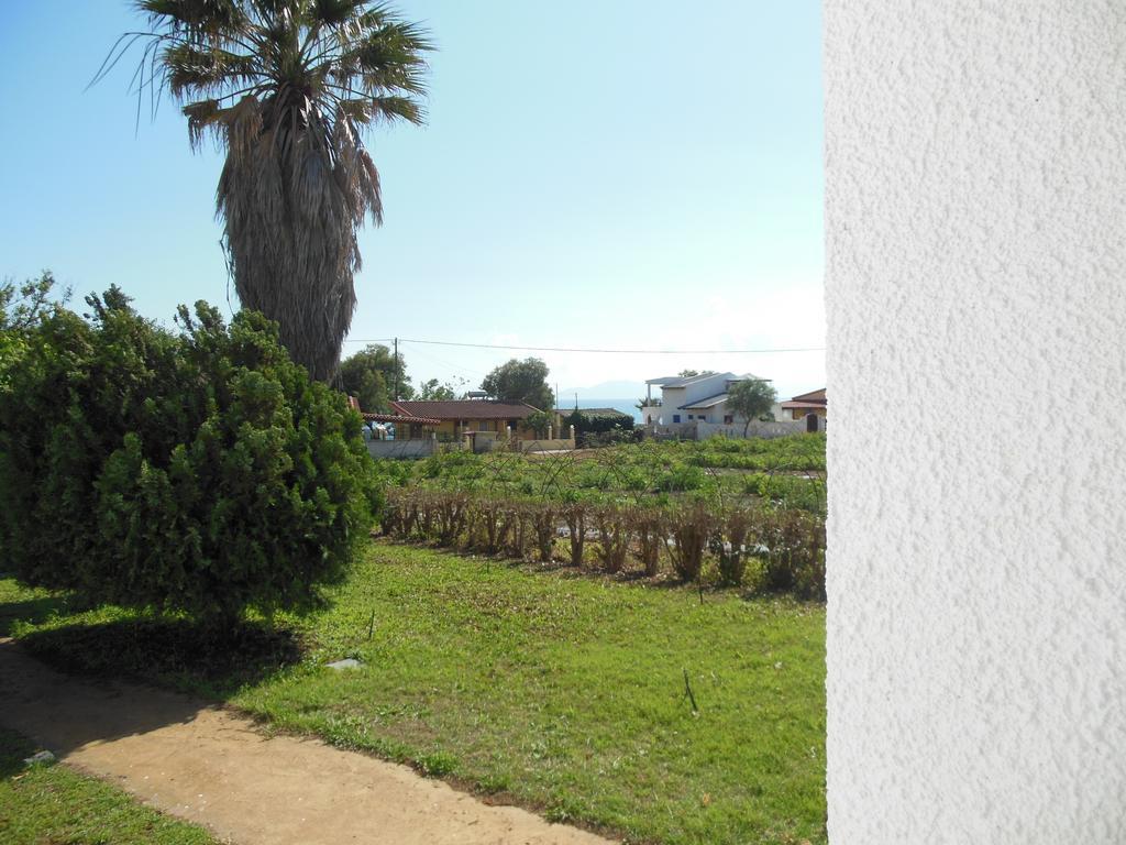 Helonata Apartments Arkoudi Dış mekan fotoğraf