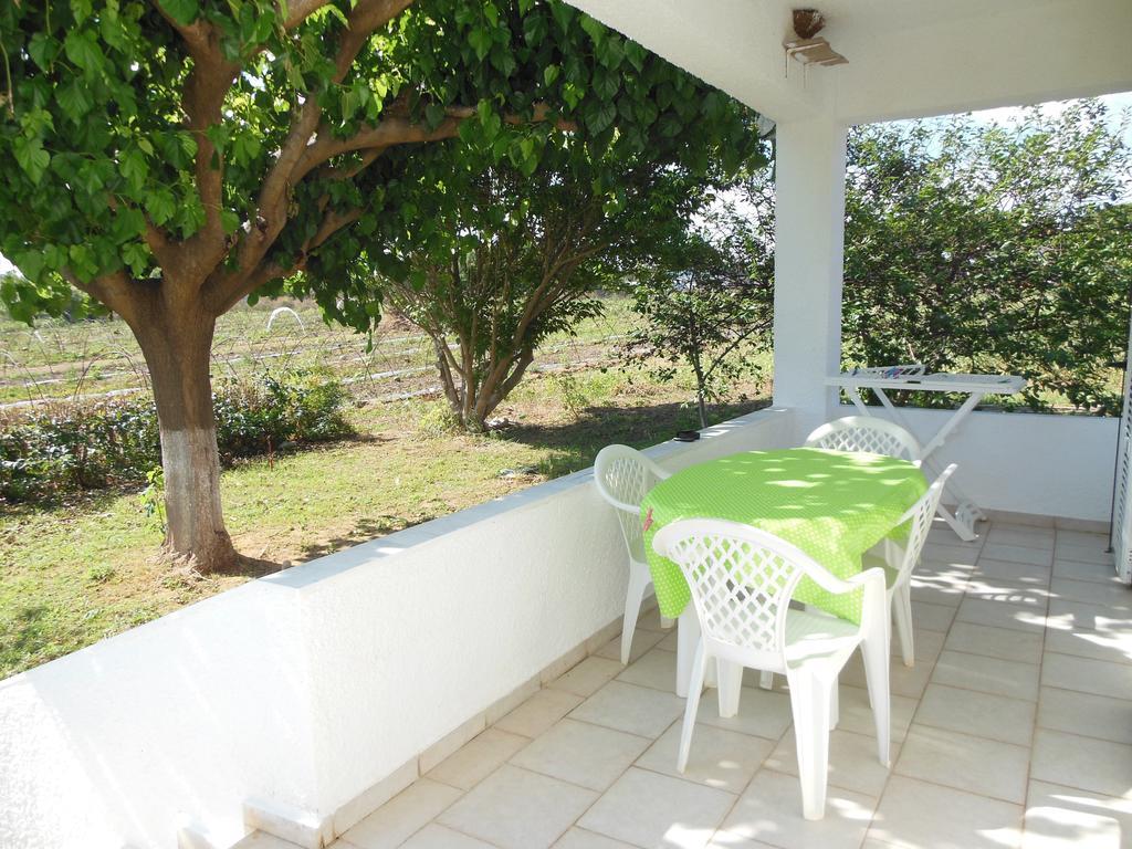 Helonata Apartments Arkoudi Dış mekan fotoğraf