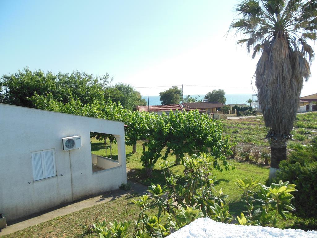 Helonata Apartments Arkoudi Dış mekan fotoğraf