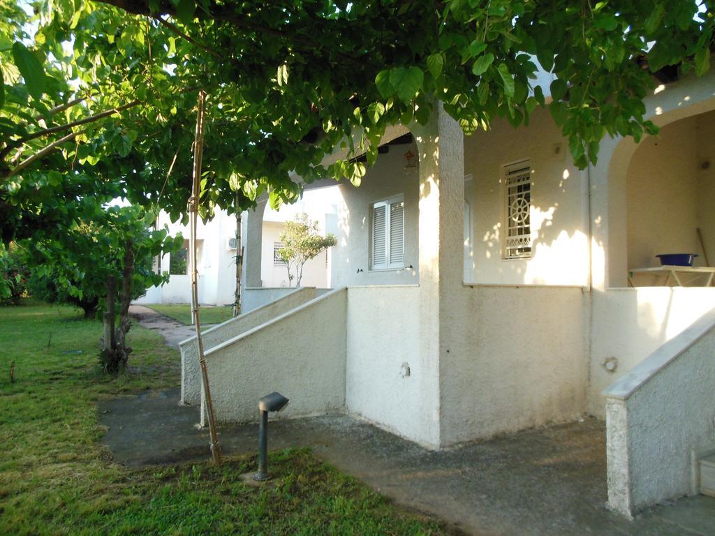 Helonata Apartments Arkoudi Dış mekan fotoğraf