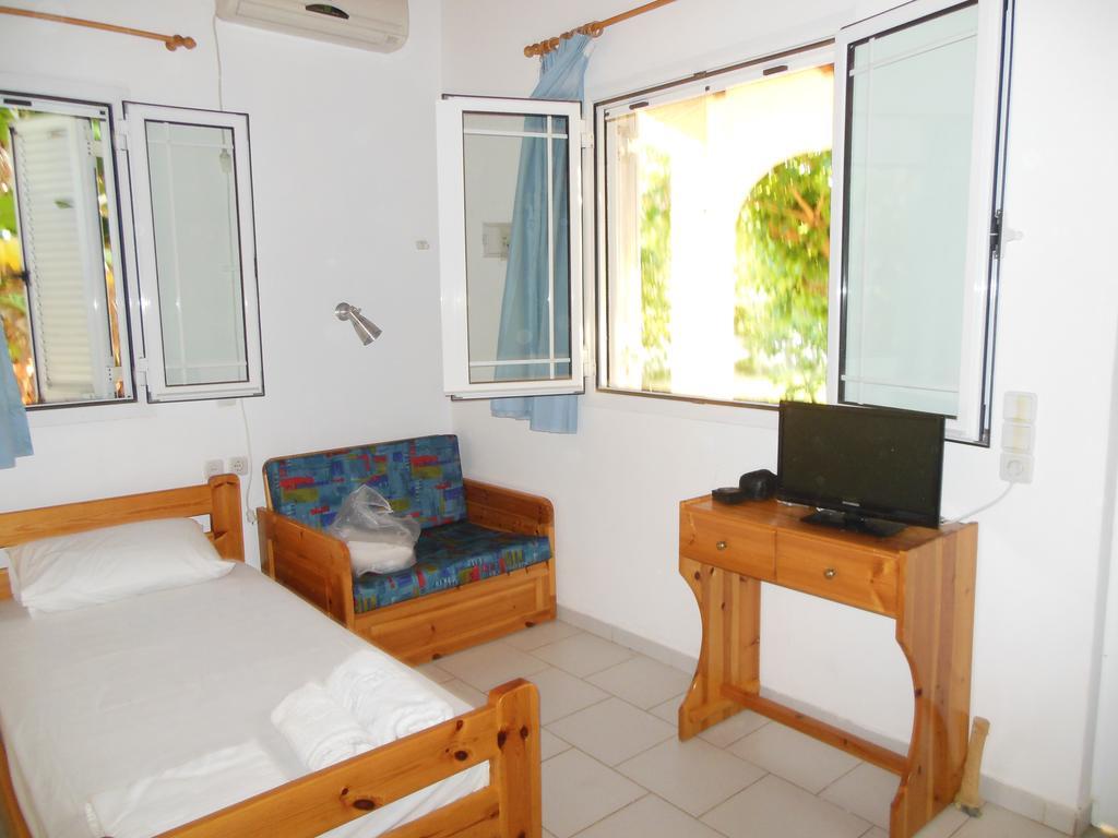 Helonata Apartments Arkoudi Dış mekan fotoğraf